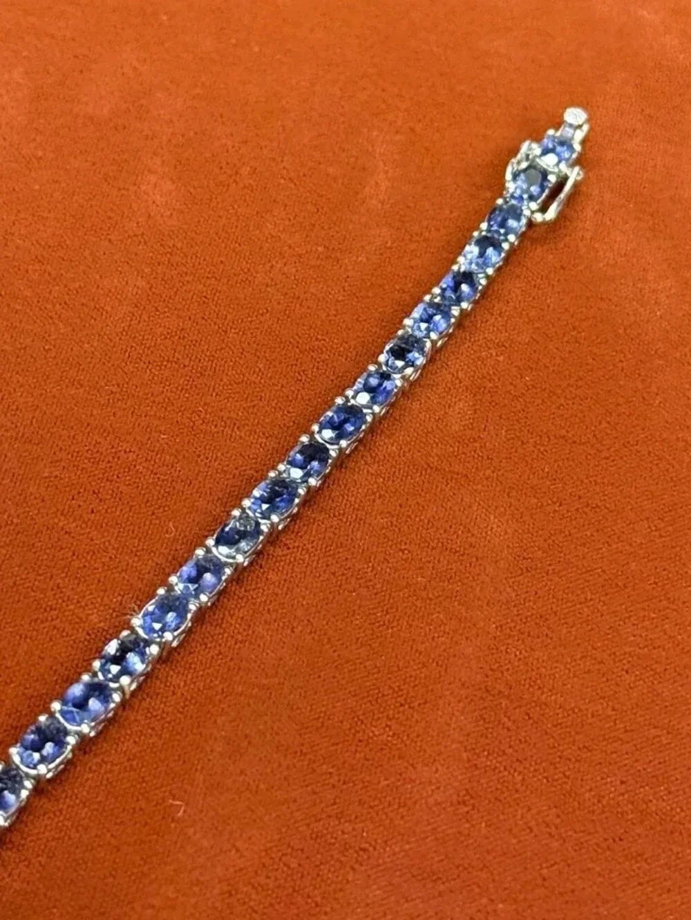 Sterling Silver 11.40 TCW Catalina lolite Bracelet